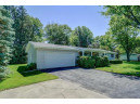 964 Taylor Ln, Stoughton, WI 53589