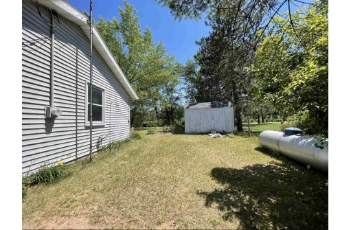 W10979 Big Slough Rd, Portage, WI 53901