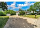 1233 Friendship Dr, Janesville, WI 53546