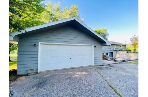 605 Lincoln St, Mauston, WI 53948