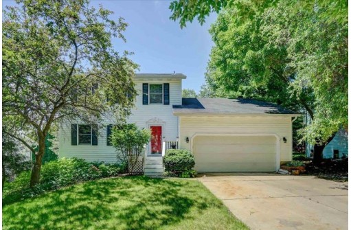 21 Star Fire Ct, Madison, WI 53719