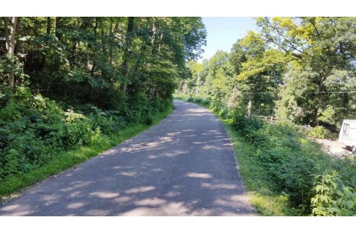 LOT 83 Tall Oaks Rd, Waunakee, WI 53597-9018