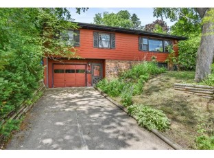 638 S Segoe Rd Madison, WI 53711