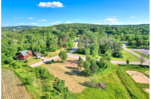 L28 Tranquility Ln, Baraboo, WI 53913