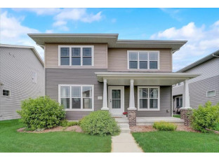 1438 Thoreau Dr Sun Prairie, WI 53590