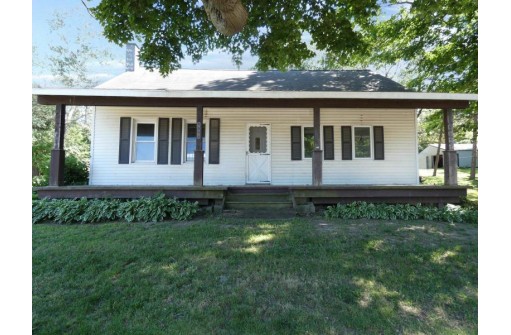 940 Fountain St, Mineral Point, WI 53565