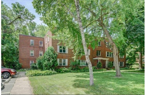 18 Sherman Terr 3, Madison, WI 53704