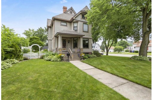 204 Prairie St, Lodi, WI 53555