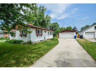 113 N Franklin St Verona, WI 53593