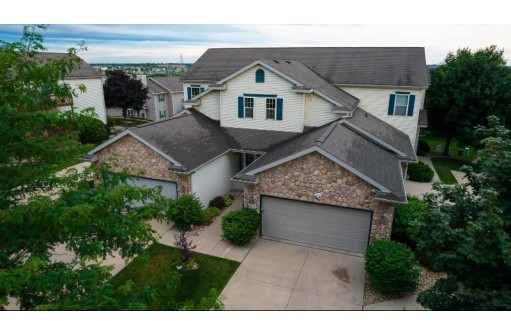 515 N Westmount Dr 3, Sun Prairie, WI 53590