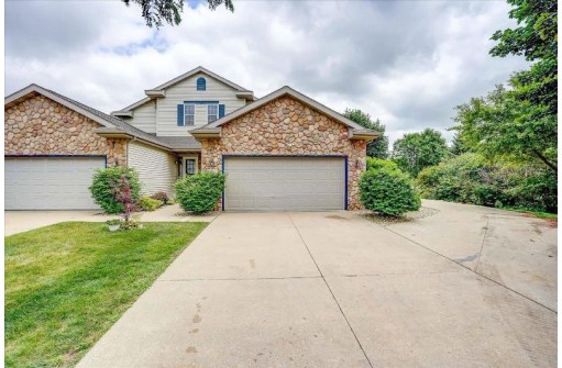 515 N Westmount Dr 3, Sun Prairie, WI 53590