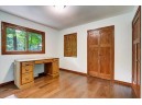 1879 Briarwood Ln, Fitchburg, WI 53575