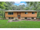 1879 Briarwood Ln, Fitchburg, WI 53575