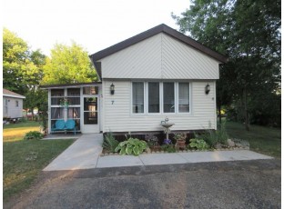 7 Lapidary Ln Janesville, WI 53548