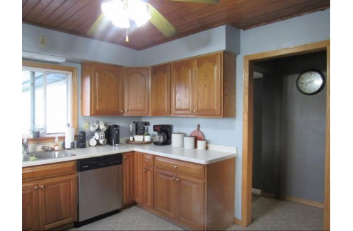 8935 Faymont Rd, Argyle, WI 53504