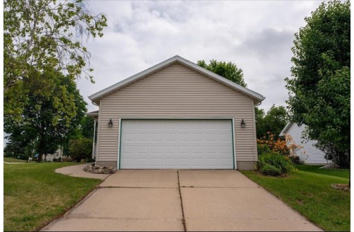 1115 Drumlin Dr, Verona, WI 53593