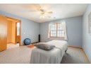 5387 Mariners Cove Dr 313, Madison, WI 53704