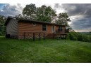 W9070 Von Haden Rd, Elroy, WI 53929