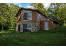 W9070 Von Haden Rd, Elroy, WI 53929