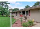 5718 Bartlett Ln, Madison, WI 53711-3425