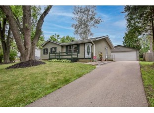 404 Valeria Dr DeForest, WI 53532