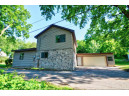 1112 Summit St, Baraboo, WI 53913