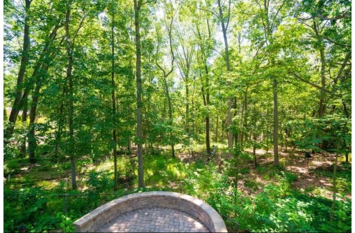 5883 Woods Edge Rd, Fitchburg, WI 53711