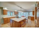 5883 Woods Edge Rd, Fitchburg, WI 53711