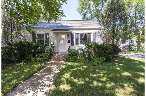 2542 Moland St, Madison, WI 53704