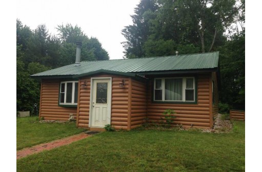 48 Gravy Ln, Wisconsin Dells, WI 53965