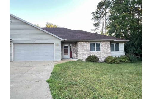 639 Evergreen Tr, Portage, WI 53901