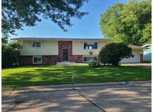 1004 26th St Monroe, WI 53566