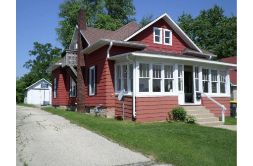 517 Clark St, Tomah, WI 54660