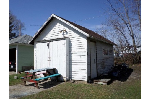 517 Clark St, Tomah, WI 54660