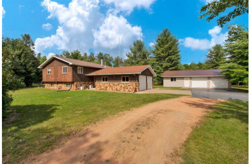 229 Walden Oaks Way, Nekoosa, WI 54457