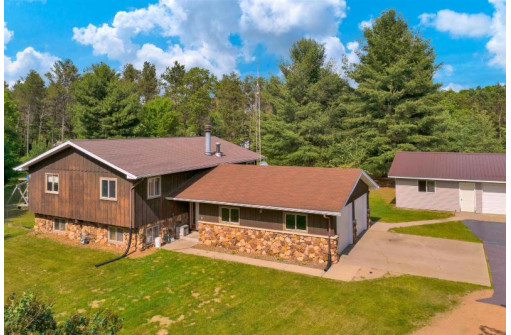 229 Walden Oaks Way, Nekoosa, WI 54457