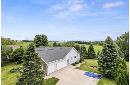 8540 Ellington Way, Middleton, WI 53562