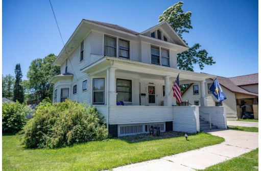 506 W State St, Mauston, WI 53948