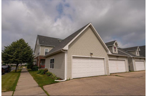 1059 Providence Common, Sun Prairie, WI 53590