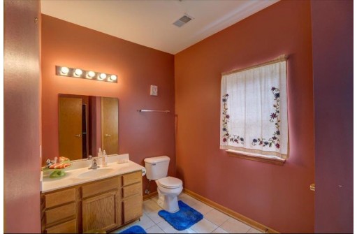 1059 Providence Common, Sun Prairie, WI 53590