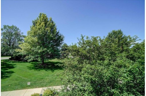 1629 Kings Mill Way 206, Madison, WI 53718