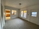 215 S Ludington St, Columbus, WI 53925