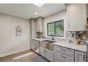 722 William Dr, Sun Prairie, WI 53590