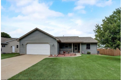 2828 Regent St, Janesville, WI 53546