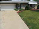 326 Beechwood Dr, Janesville, WI 53548