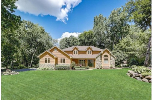 W8232 Lake Terr, Lake Mills, WI 53551