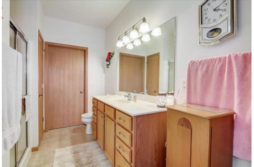 141 Metro Terr 304, Madison, WI 53718