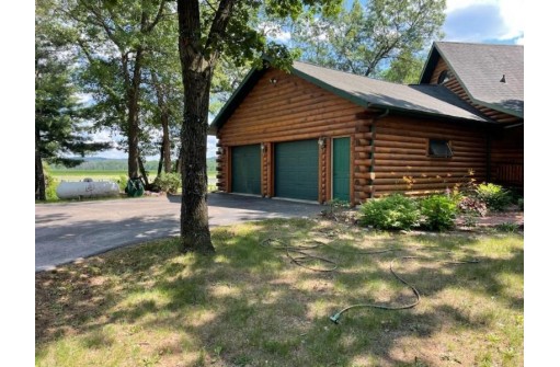 E3135 Flowage Rd, Lone Rock, WI 53556