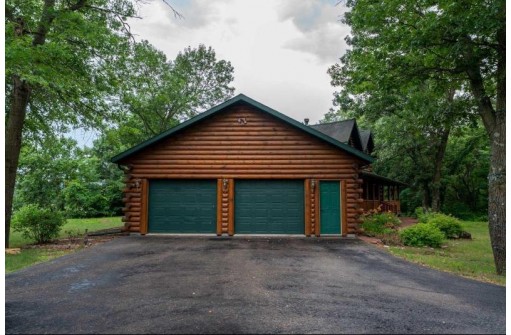 E3135 Flowage Rd, Lone Rock, WI 53556