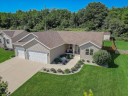 877 Stonefield Dr, Edgerton, WI 53534